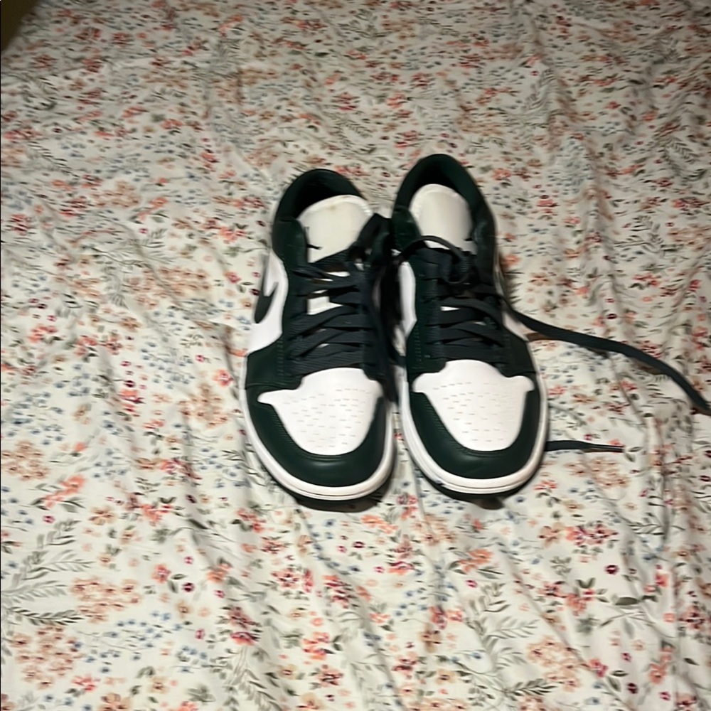 Jordan Women's Shoes - Black and White